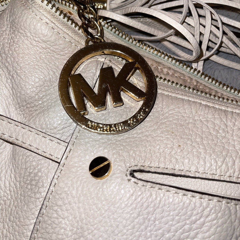 White Michael kors purse